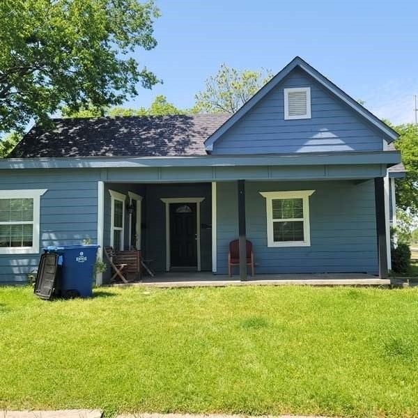 801 Nw Main St - Photo 3 of 17