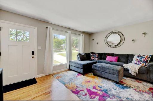 2809 Newark Dr - Photo 4 of 30