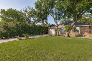 7217 Denton Dr - Photo 1 of 1