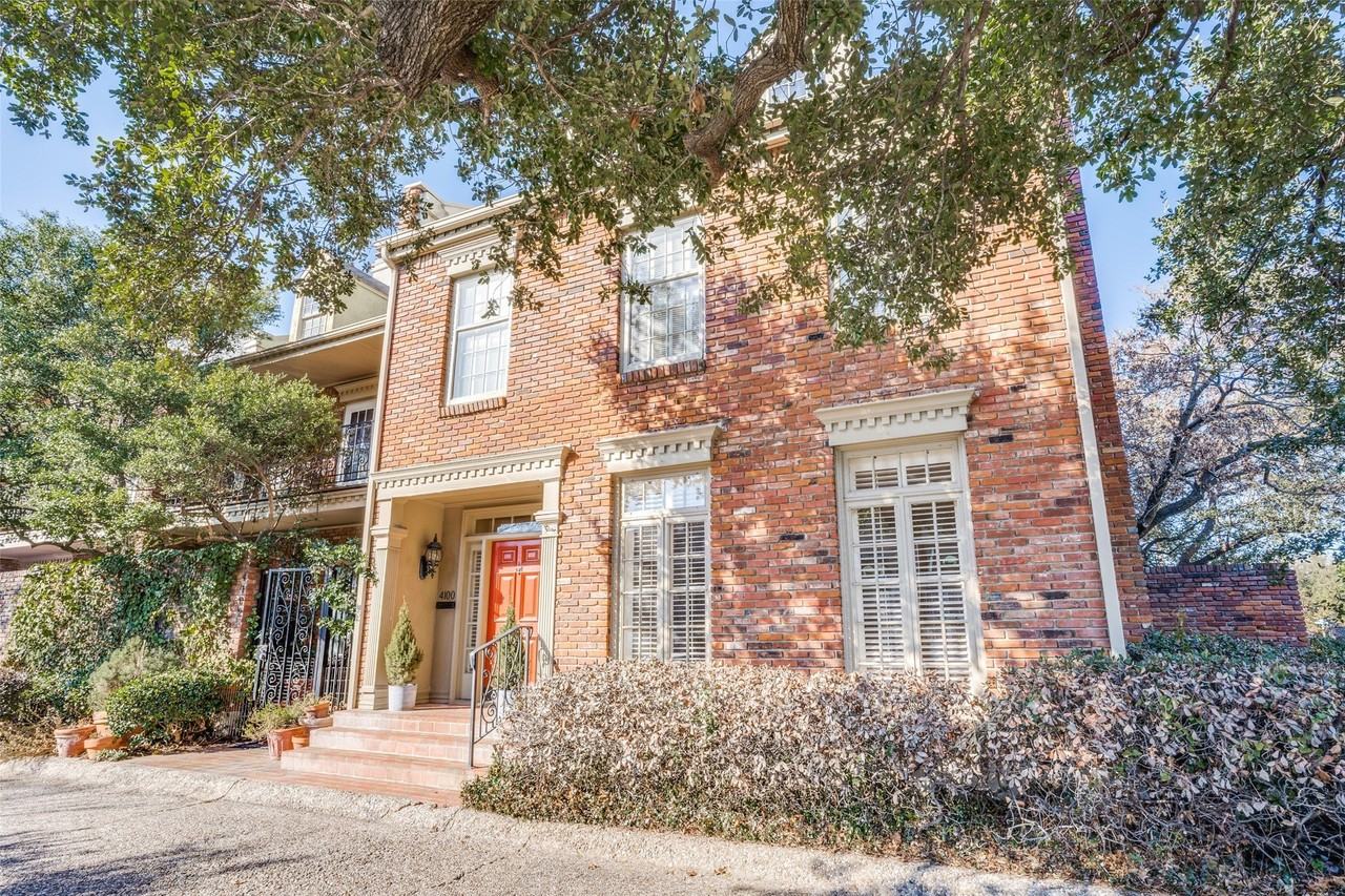 4100 Lovers Ln - Photo 2 of 36