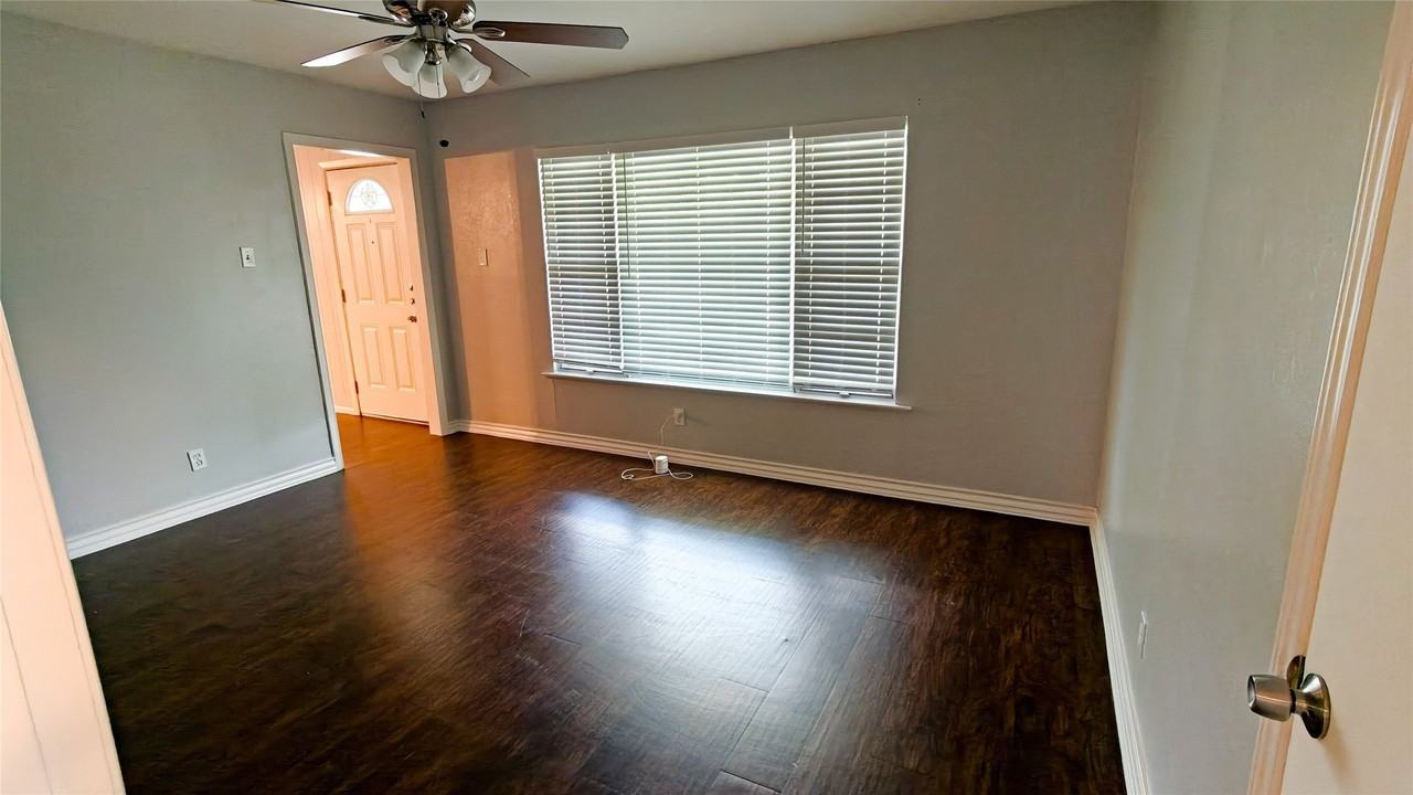 4800 Sabelle Ln - Photo 7 of 15