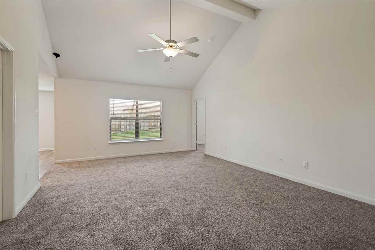 3121 Angus Dr - Photo 5 of 24