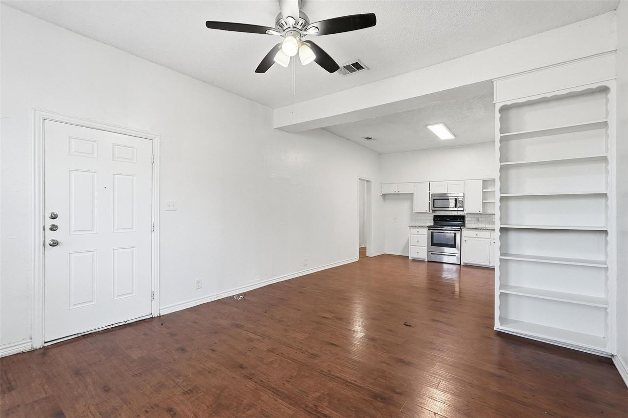 900 W Morgan St - Photo 2 of 28
