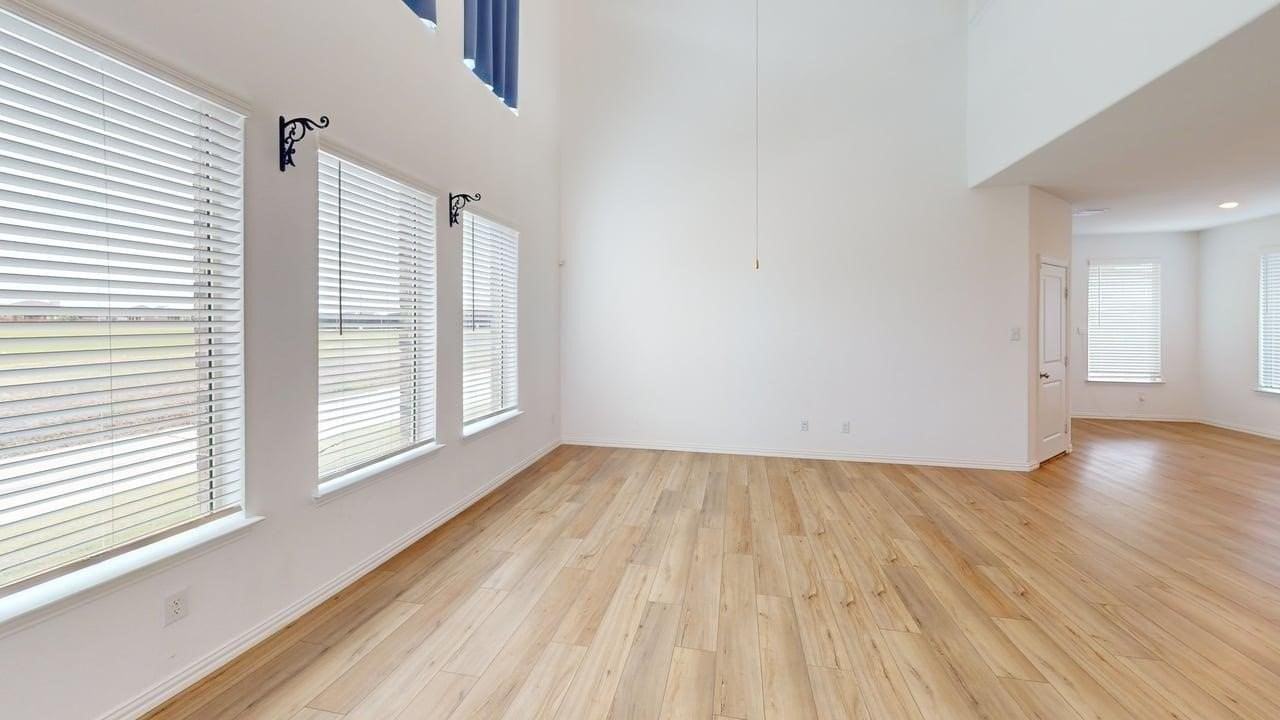 3750 Honey Daisy Dr - Photo 6 of 24