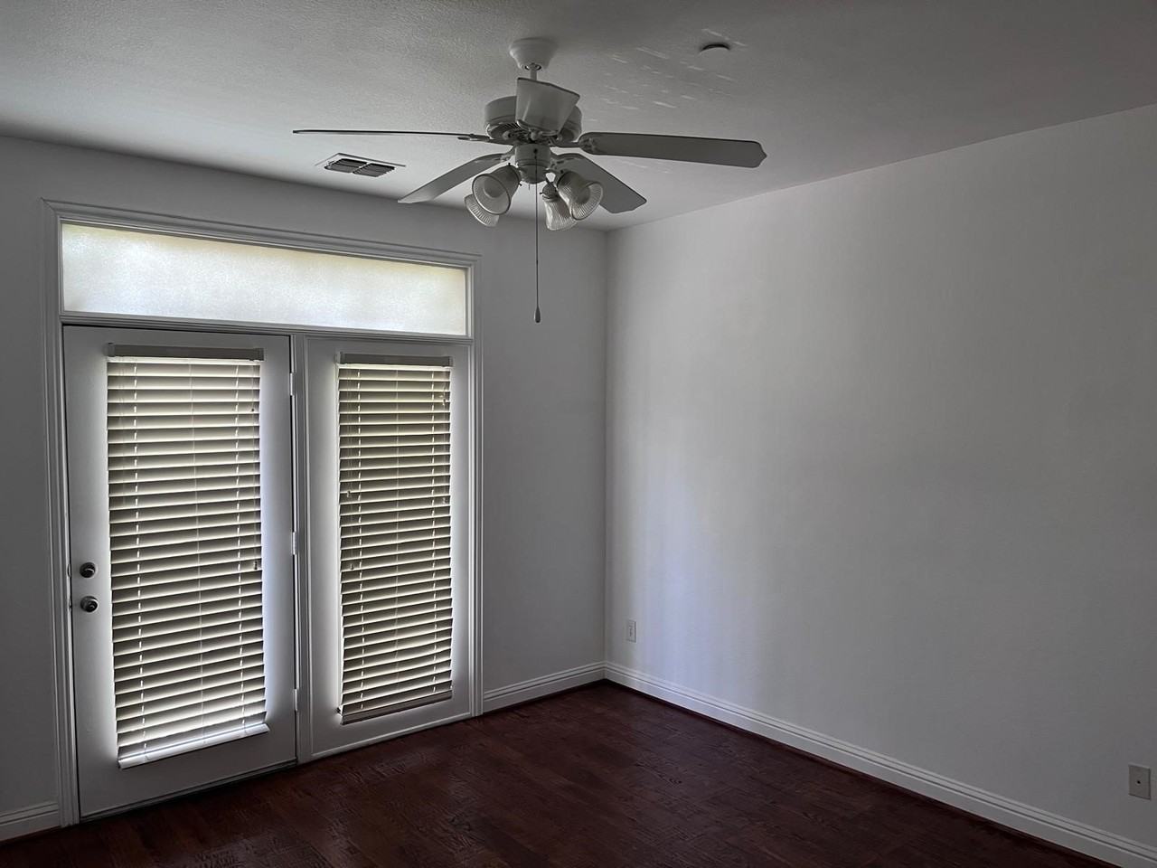 5717 Pantheon Ct - Photo 4 of 17