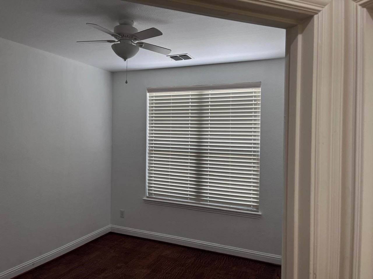 5717 Pantheon Ct - Photo 5 of 17