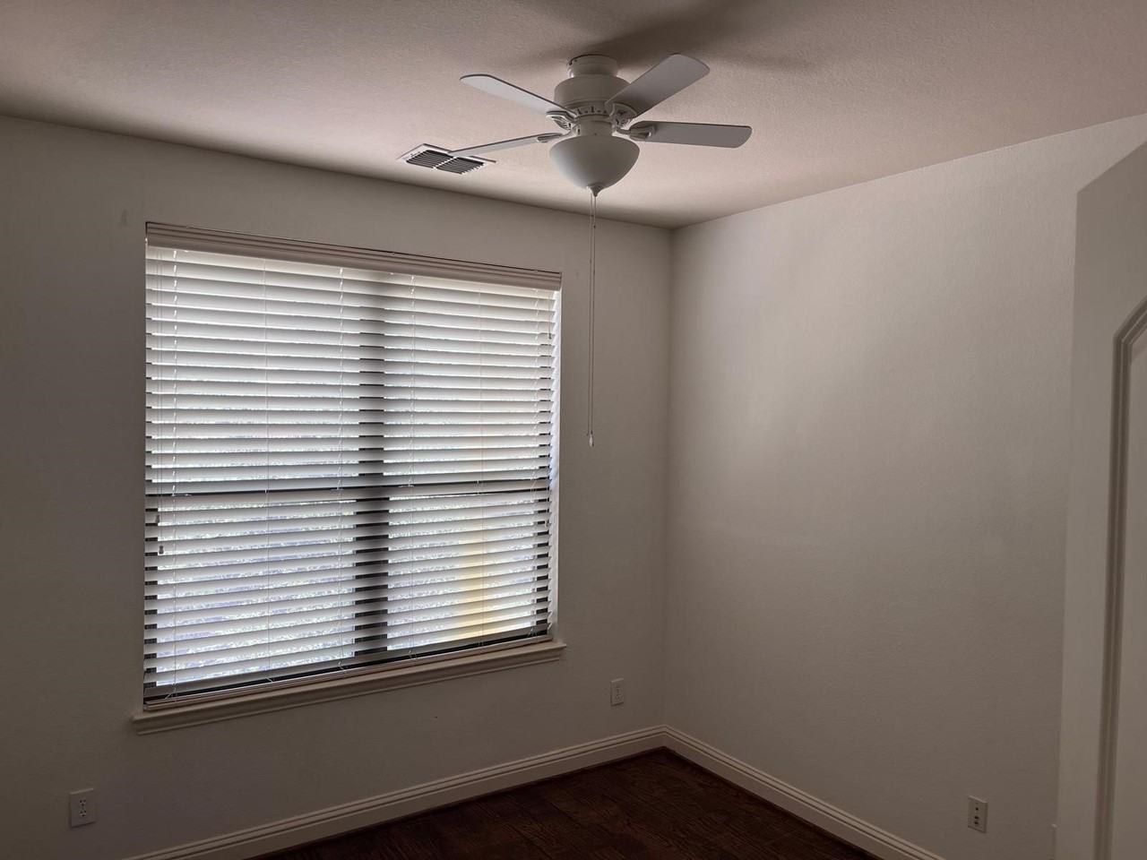 5717 Pantheon Ct - Photo 6 of 17