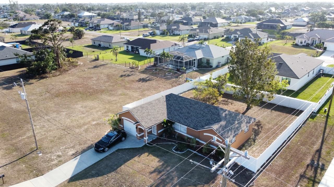 1602 Sw 16th Ct - Photo 6 of 42