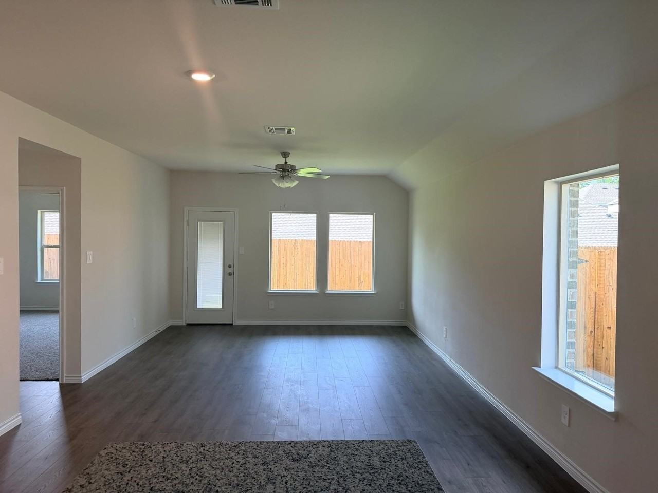 1313 Hopes Lake Dr - Photo 2 of 10