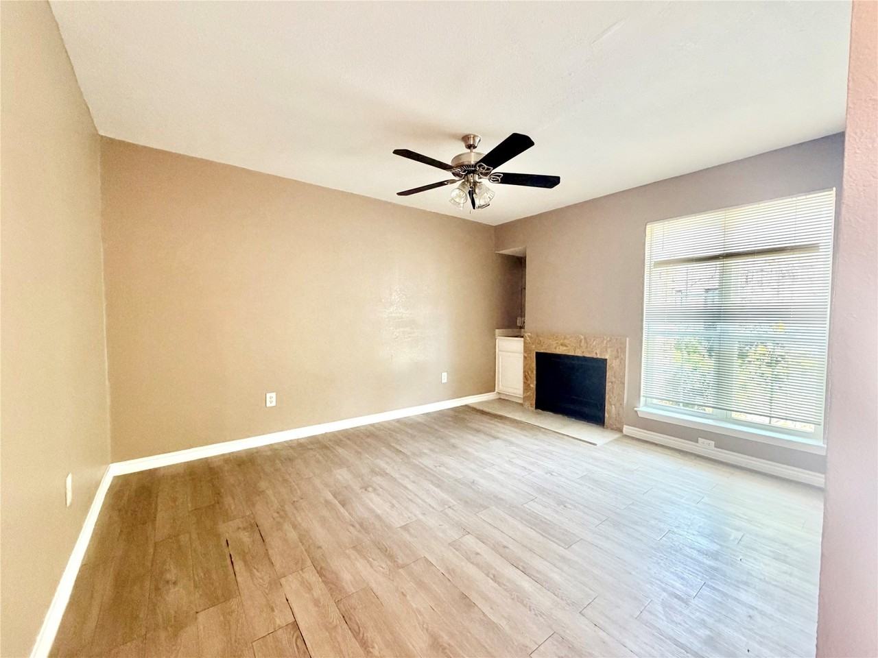8001 Rothington Rd #33 - Photo 3 of 15