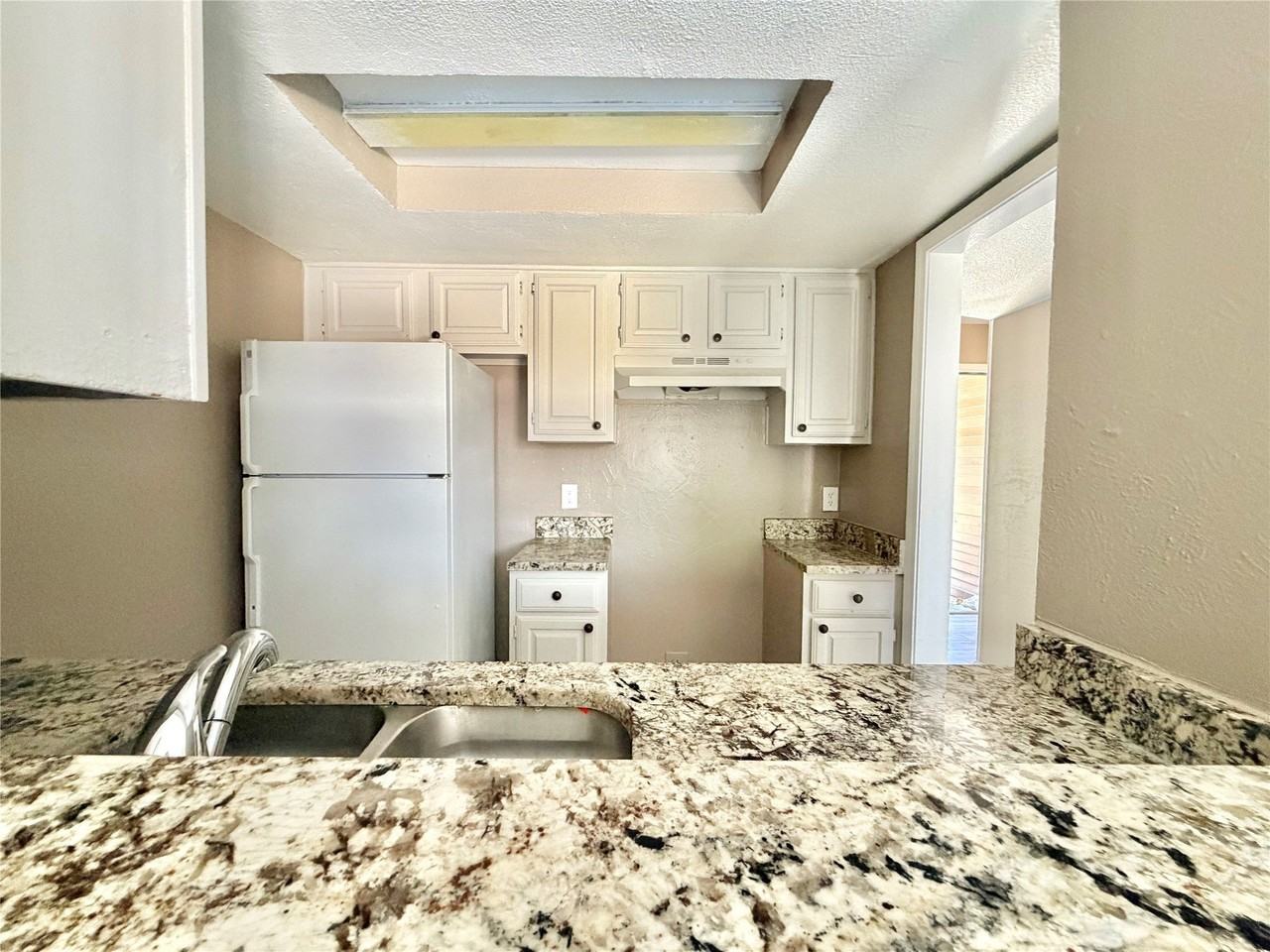 8001 Rothington Rd #33 - Photo 5 of 15