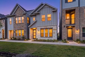 featured image of 7546 Edgeware Rd