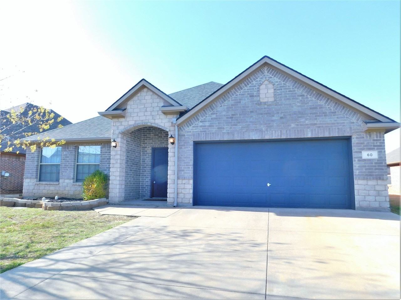 60 Kramer Ln - Photo 2 of 30
