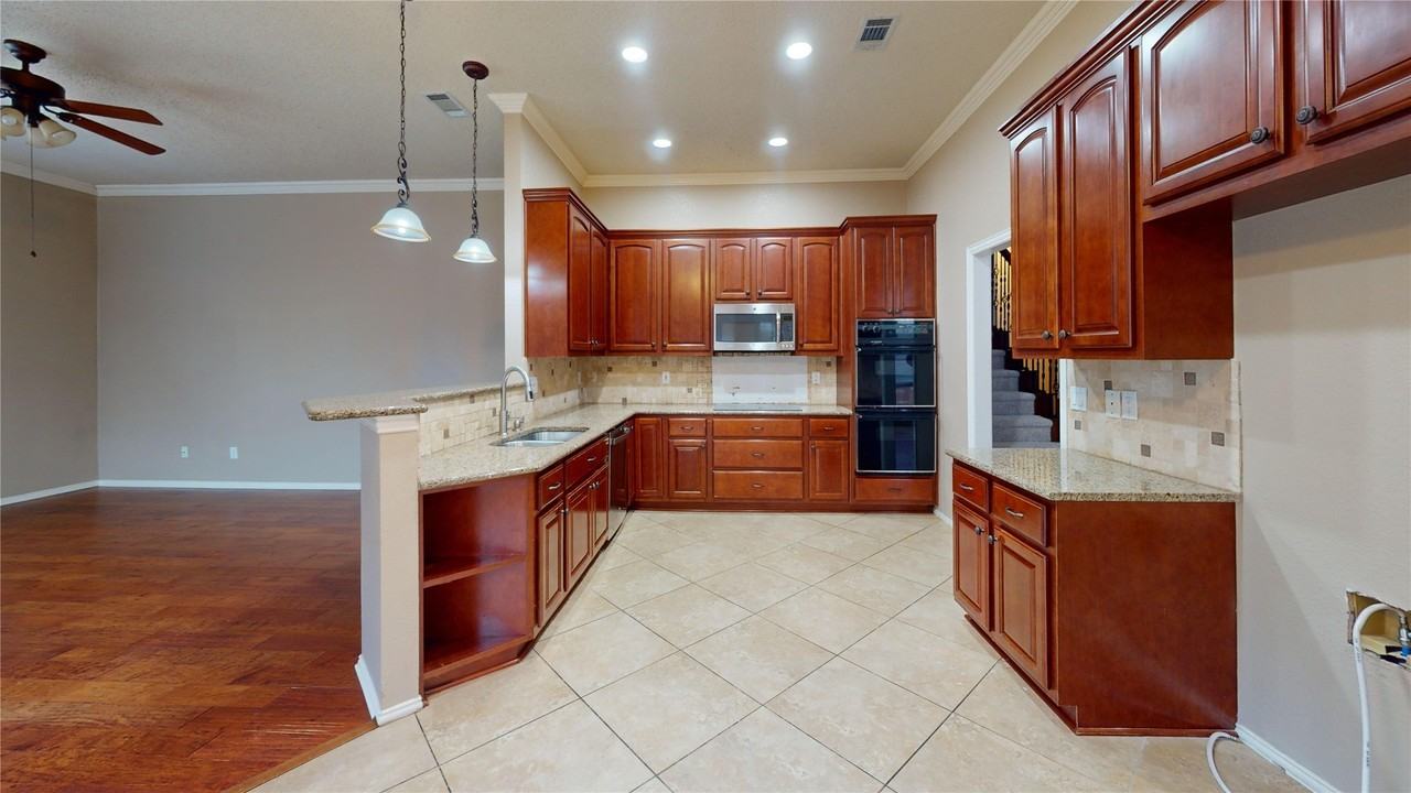 5205 Promise Land Dr - Photo 5 of 22