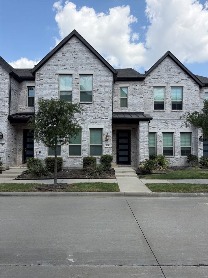 331 Colusa Dr