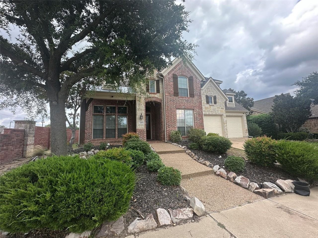 2403 Cotillion Dr