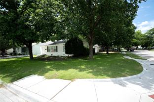 7419 Lake June Rd - Photo 1 of 1