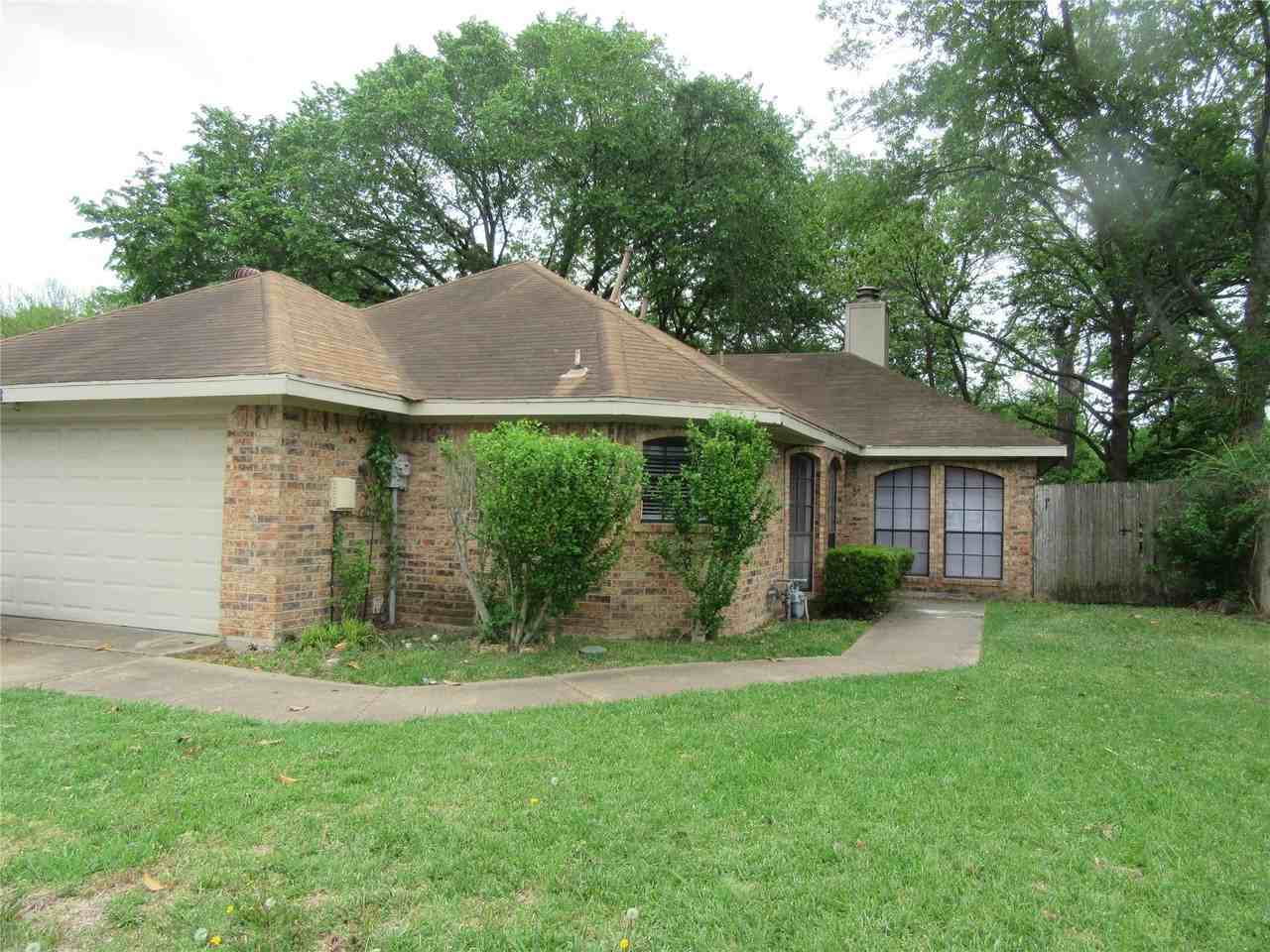 1428 Camelia Dr