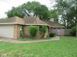 featured image of 1428 Camelia Dr