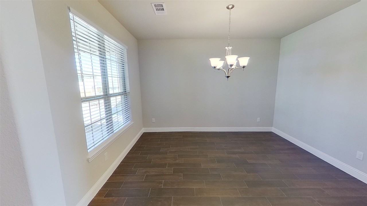 6117 Horsetail Dr - Photo 2 of 18