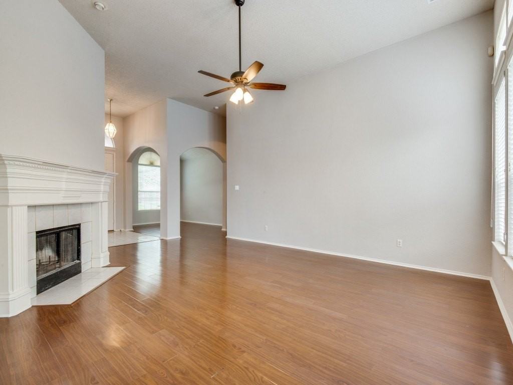 3548 Brewster Dr - Photo 7 of 25