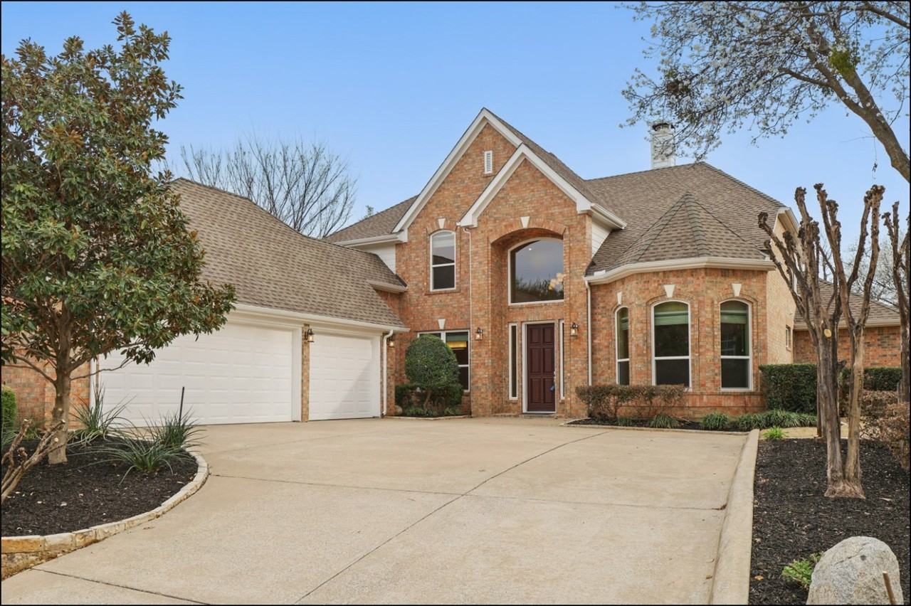 727 Ashleigh Ln