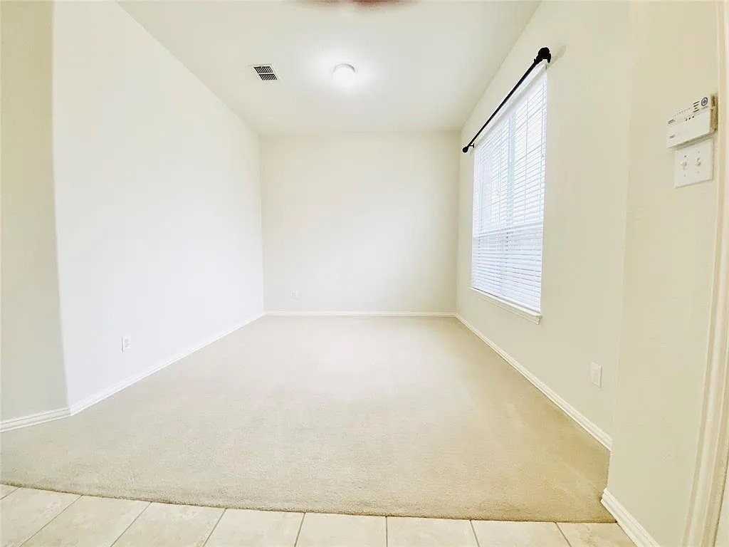 3416 Woodheights Ct - Photo 4 of 24