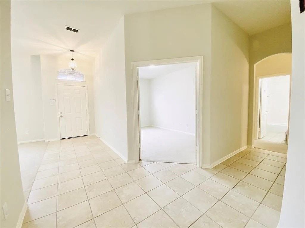 3416 Woodheights Ct - Photo 5 of 24