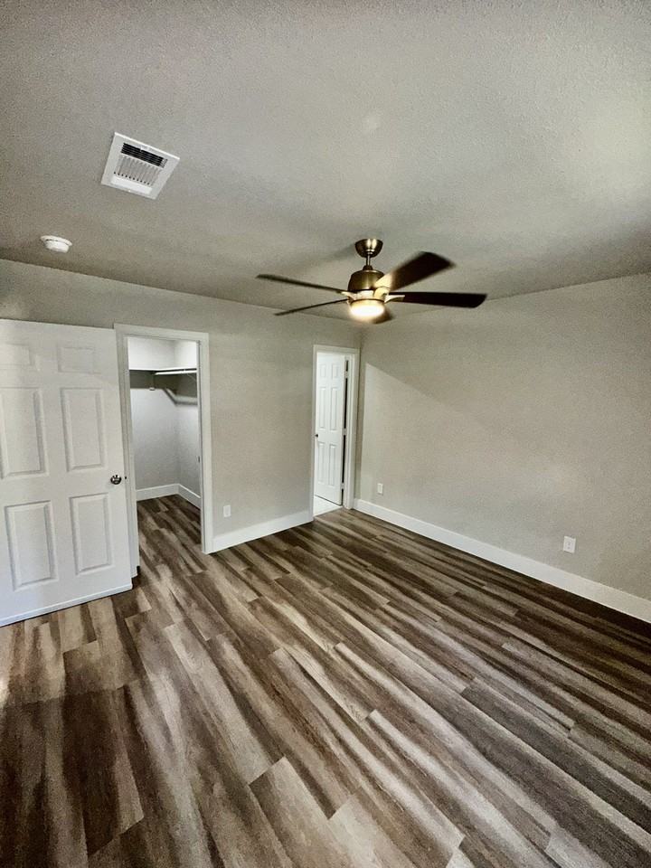 3922 Clay Ave - Photo 4 of 18