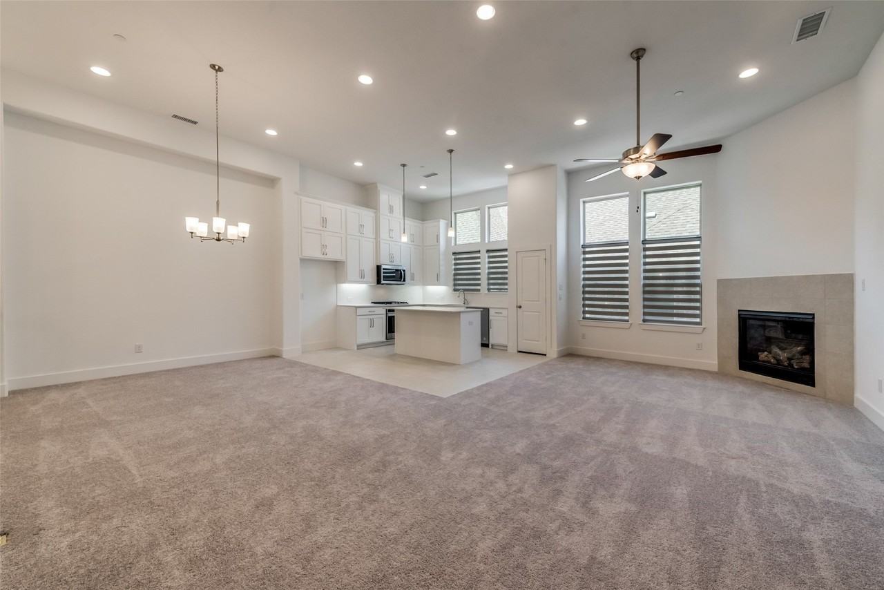 104 Harwood Dr - Photo 6 of 38