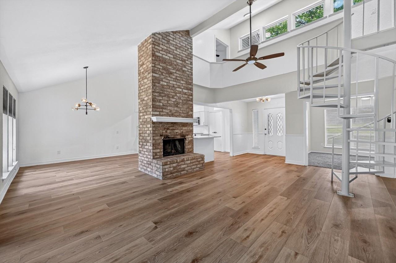 4610 Bellefontaine Ct - Photo 4 of 22