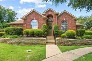 featured image of 639 Stafford Cir
