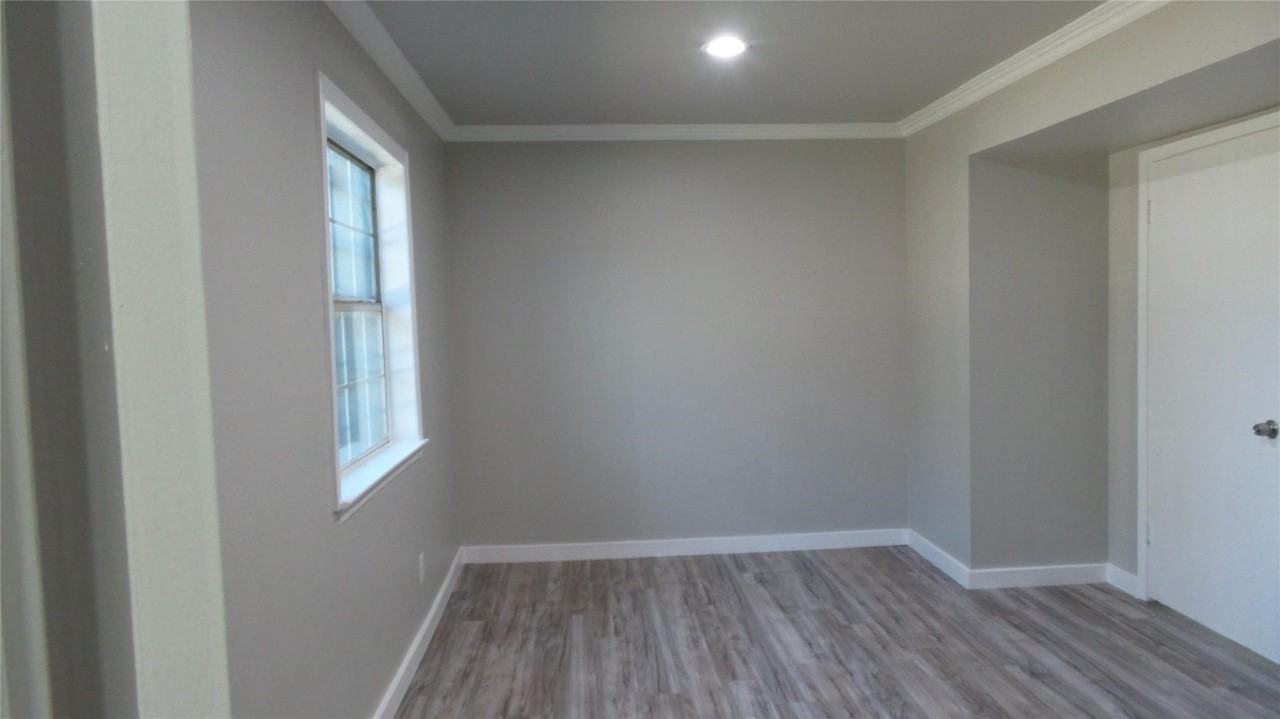 5723 Harvest Hill Rd #1039 - Photo 4 of 11