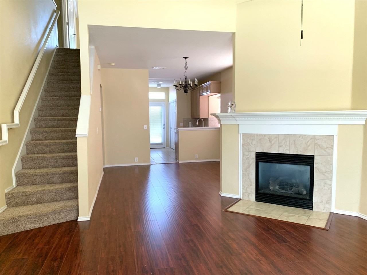 11406 Fountainbridge Dr - Photo 6 of 37