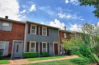 10017 Saratoga Dr - Photo 1 of 1