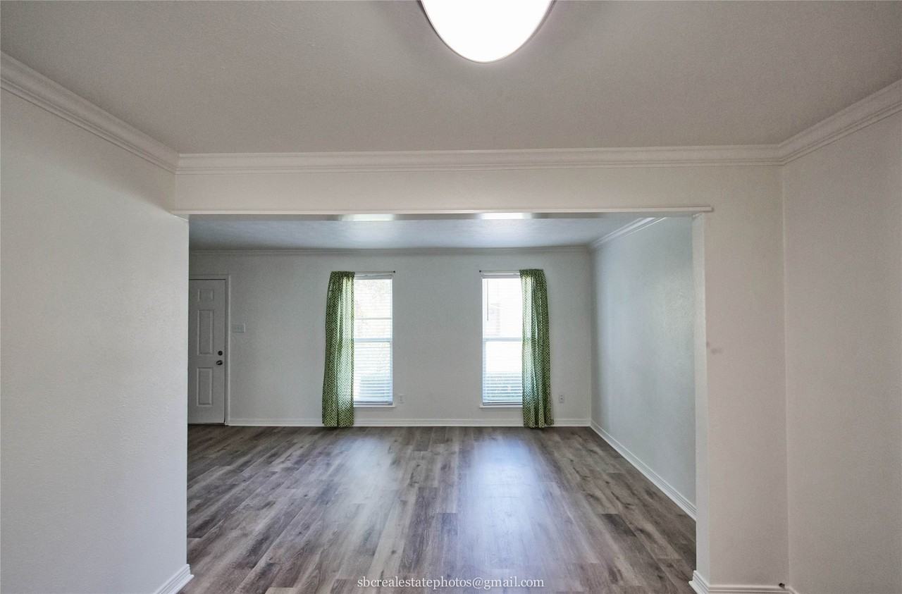 10017 Saratoga Dr - Photo 4 of 28