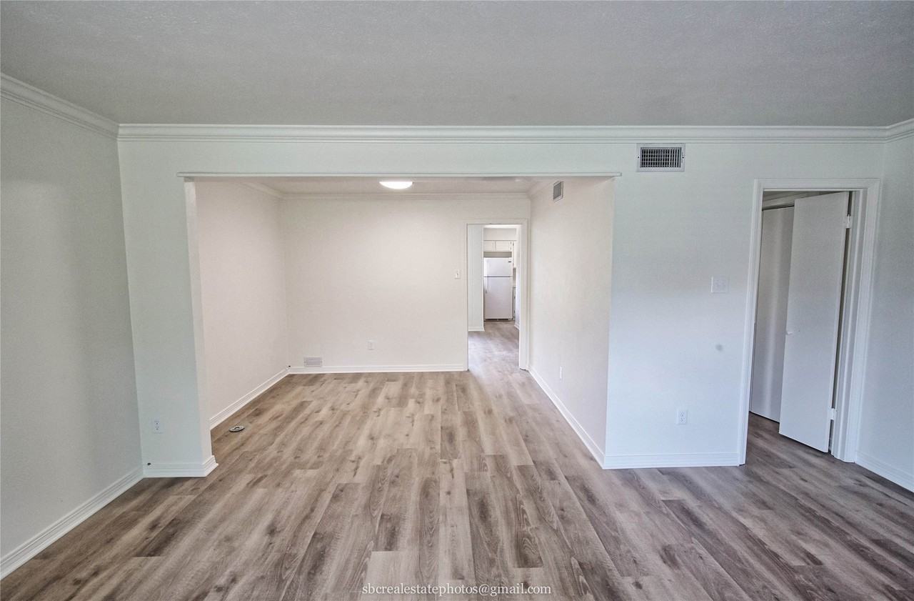 10017 Saratoga Dr - Photo 6 of 28