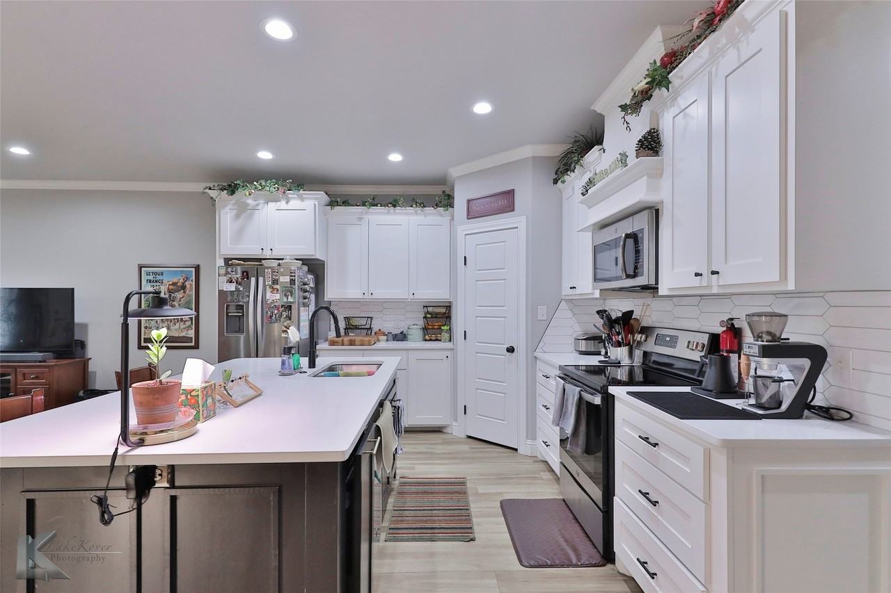 7329 Mountain View Rd - Photo 4 of 19