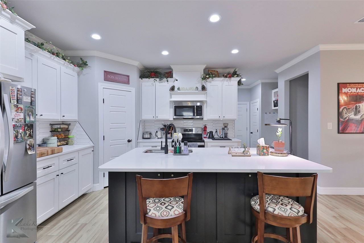 7329 Mountain View Rd - Photo 5 of 19