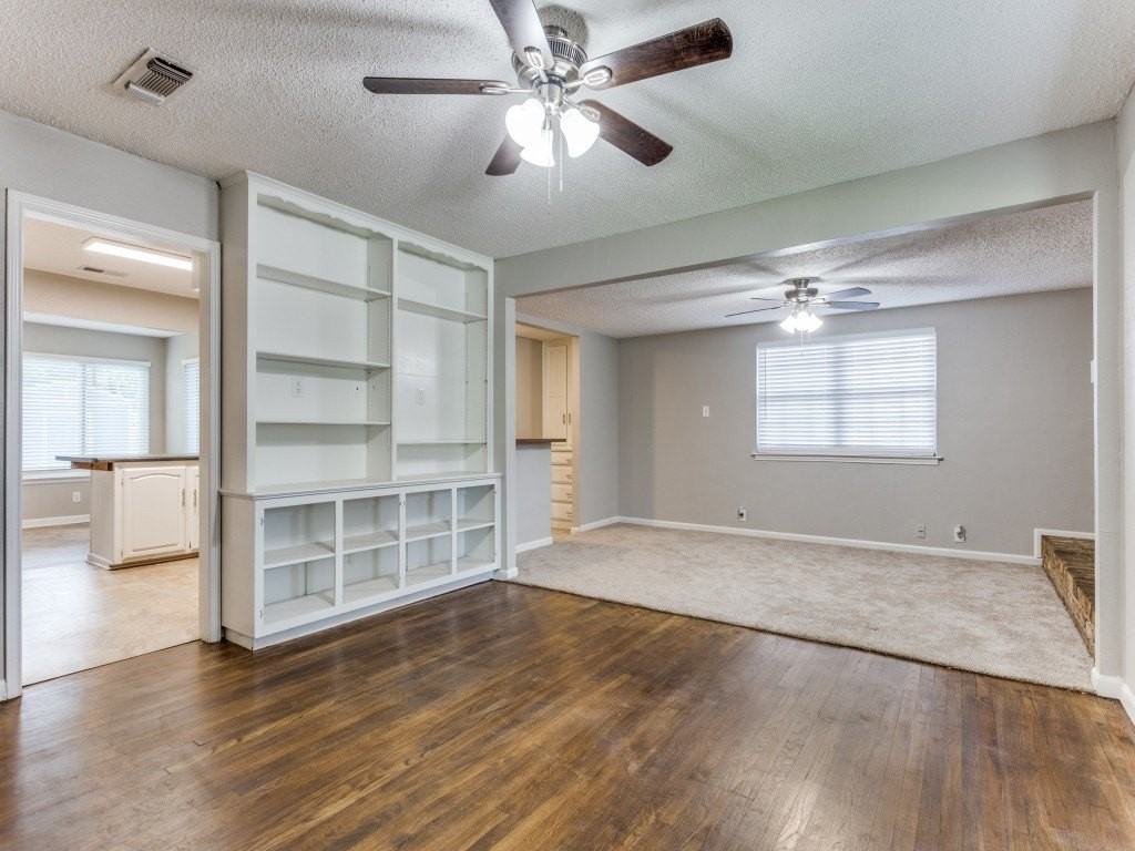 512 Bluebonnet Dr - Photo 3 of 12