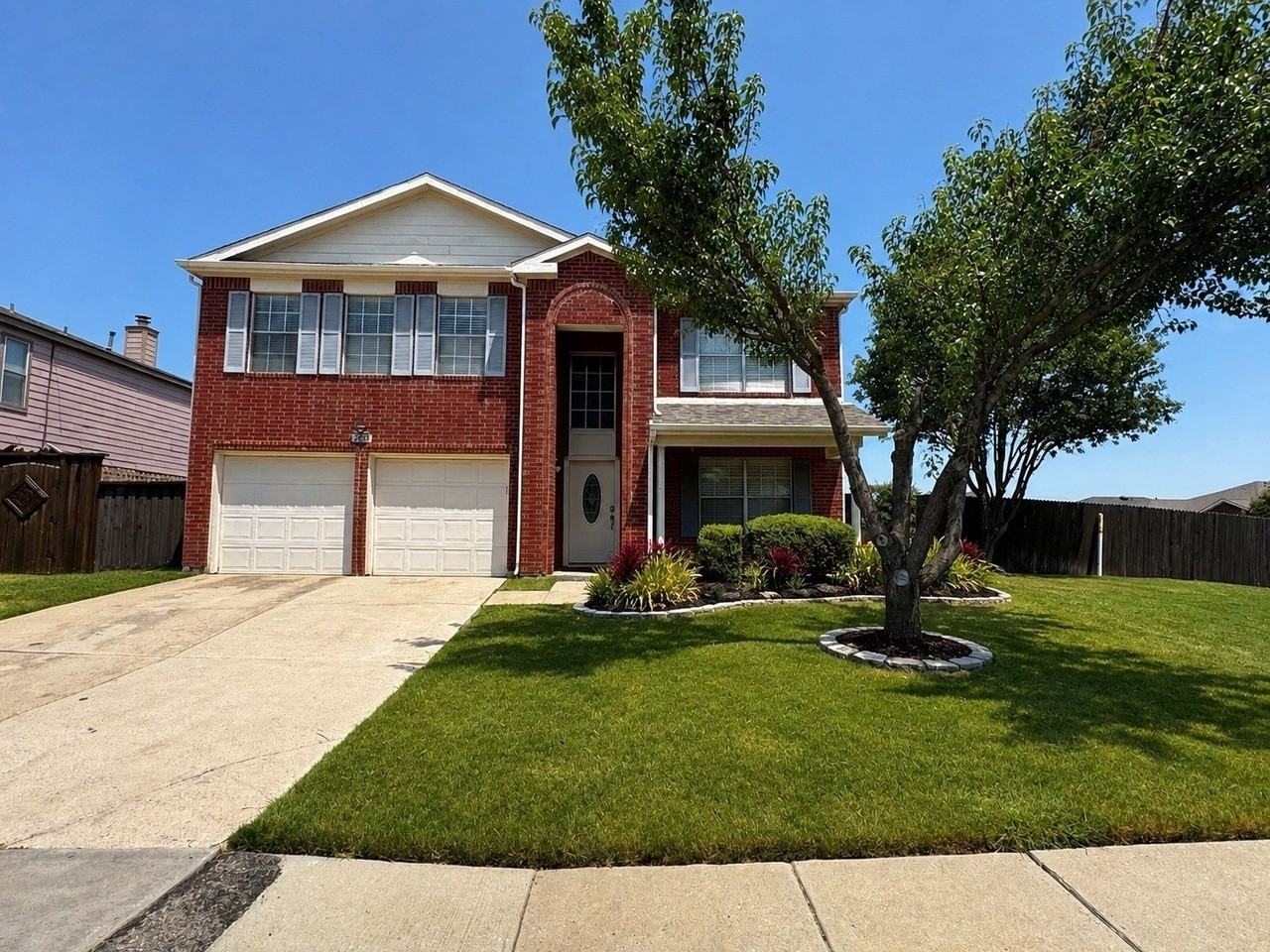 2453 Breanna Way