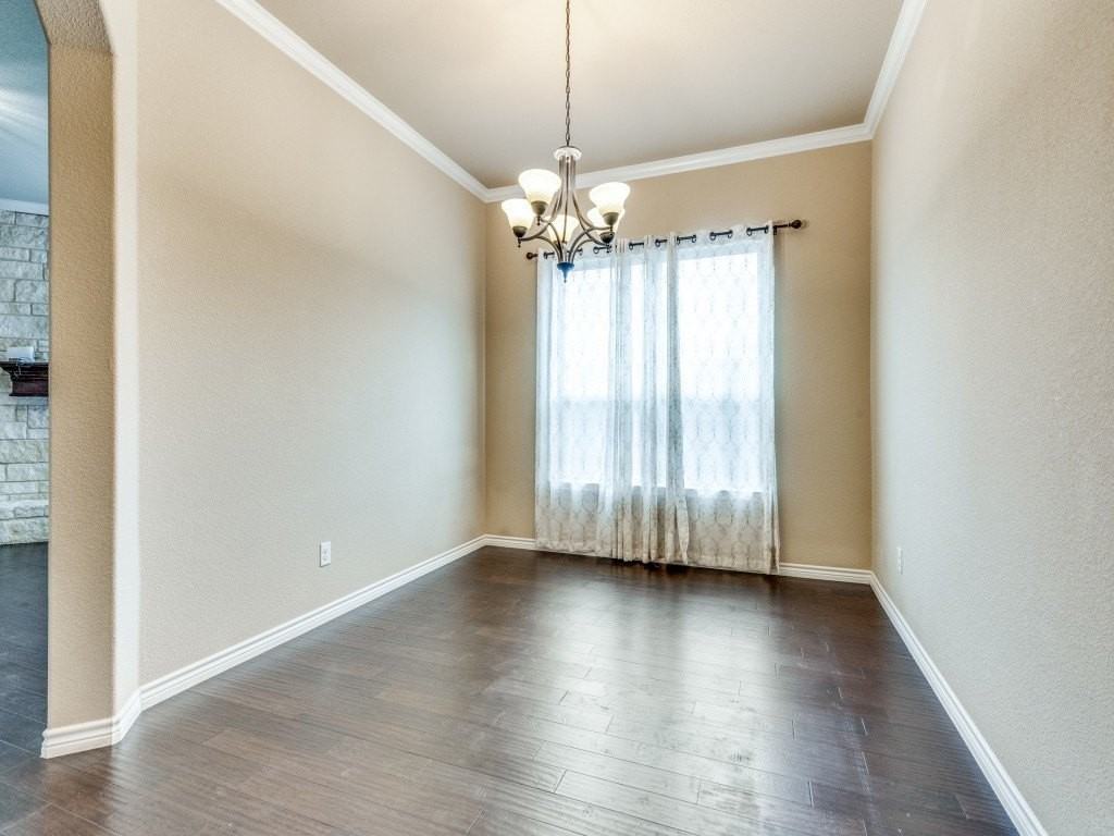 15100 Seventeen Lakes Blvd - Photo 5 of 12