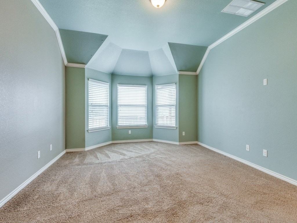 15100 Seventeen Lakes Blvd - Photo 6 of 12