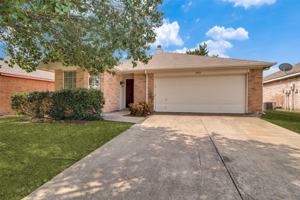 featured image of 813 Cooper Ln