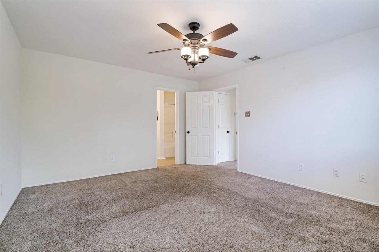 813 Cooper Ln - Photo 6 of 12
