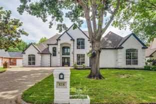 818 Riviera Dr - Photo 1 of 1