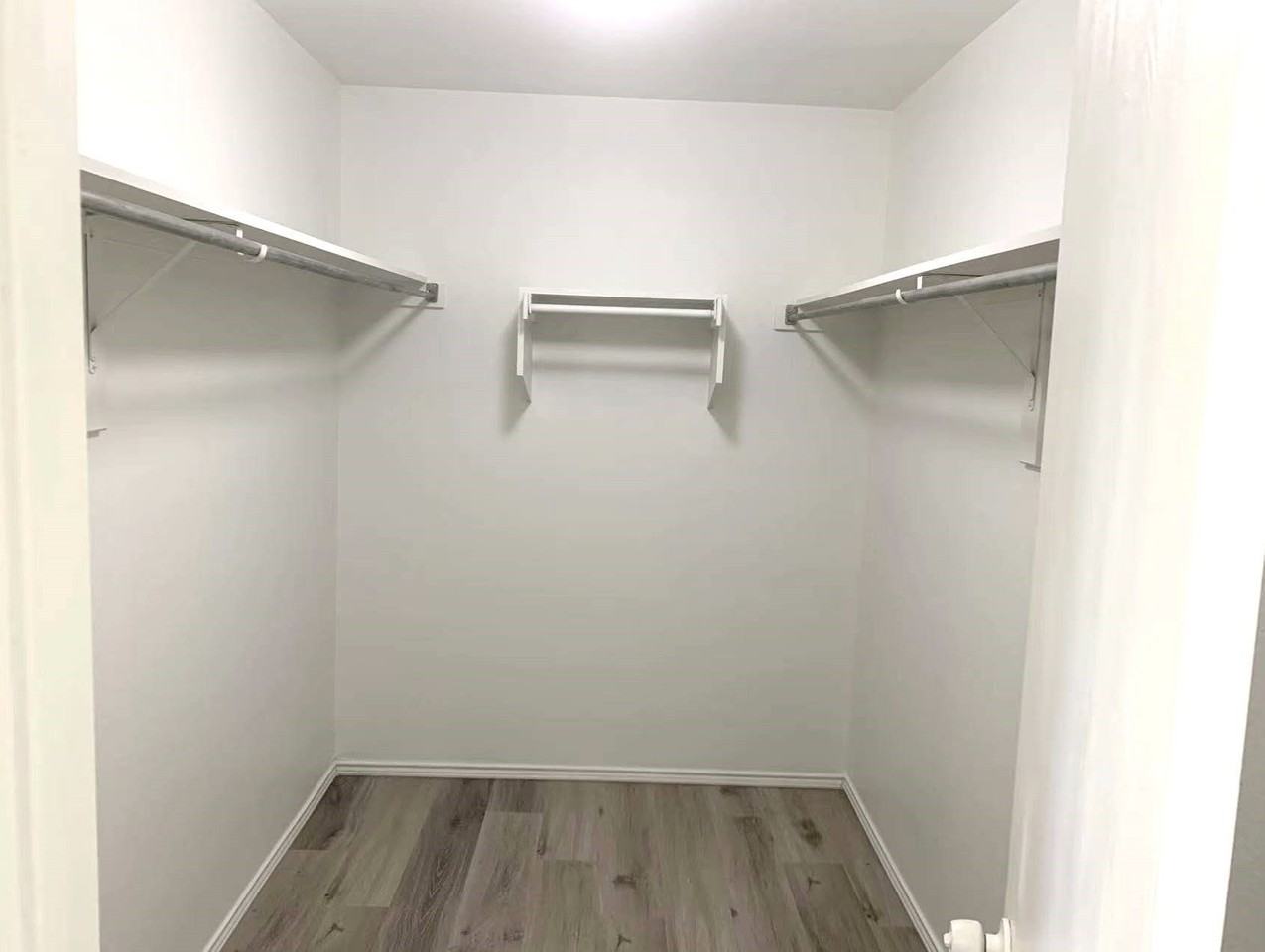 709 Cactus Trl - Photo 5 of 20
