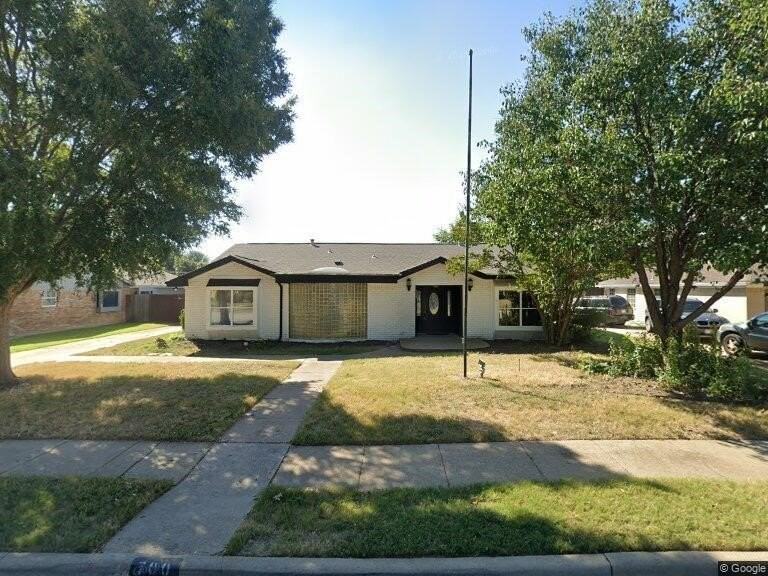 700 Burnwood Dr