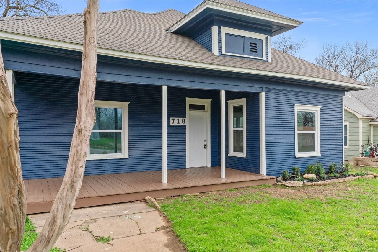 718 W Monterey St - Photo 4 of 37