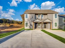 featured image of 1017 Ray Dr